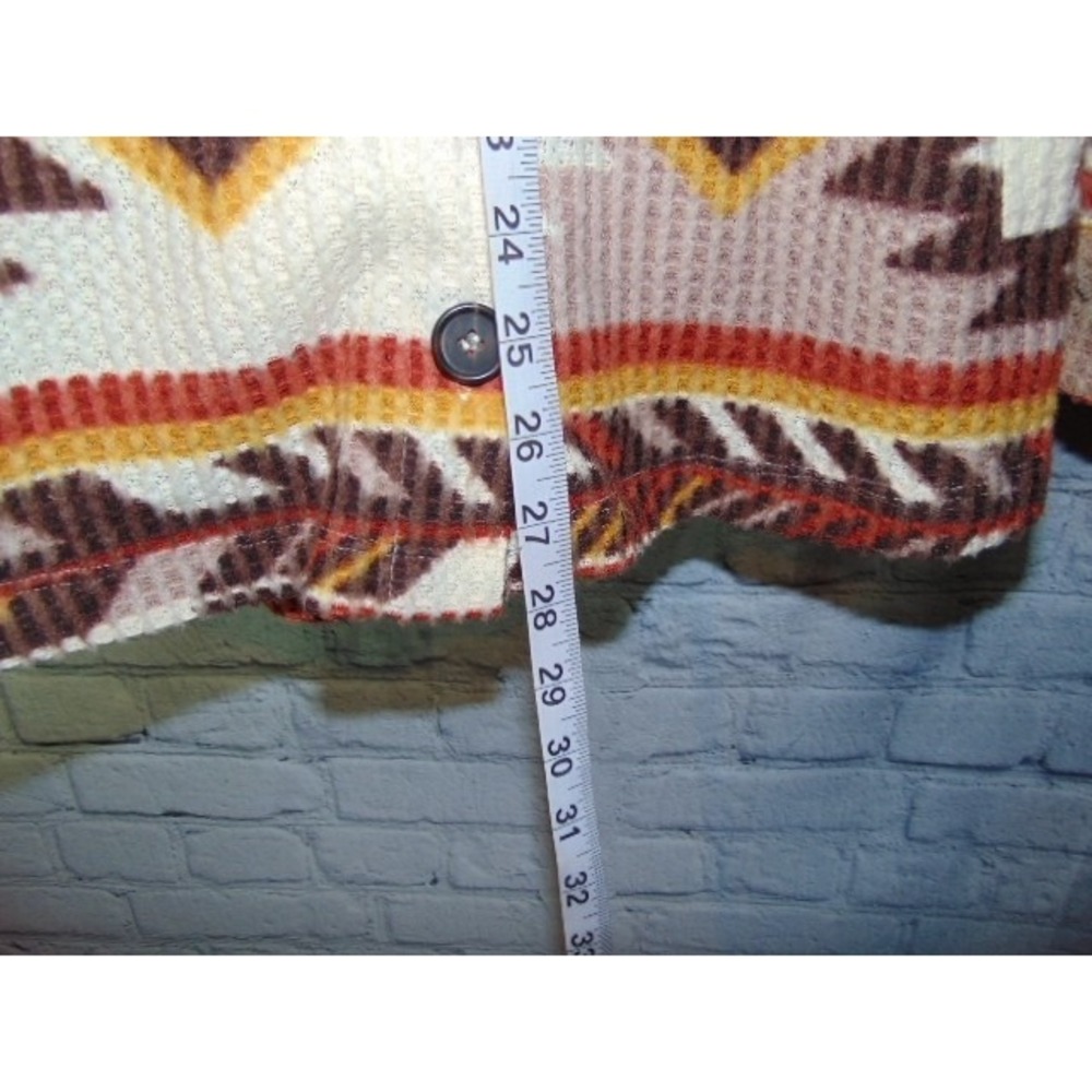 Zenana Western Tribal Native Aztec Soft Button Down Size Large waffle knit - Picture 5 of 6